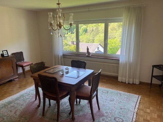 Prodej domu 177 m², pozemek 1.142 m², Rebetsmatt 30, Rheinfelden (Baden), Bádensko-Württembersko Prodej domu 177 m², pozemek 1.142 m², Rebetsmatt 30, Rheinfelden (Baden), Bádensko-Württembersko