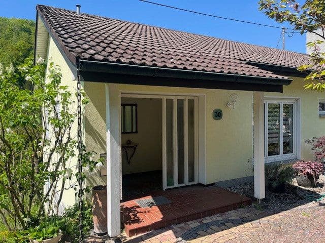 Prodej domu 177 m², pozemek 1.142 m², Rebetsmatt 30, Rheinfelden (Baden), Bádensko-Württembersko Prodej domu 177 m², pozemek 1.142 m², Rebetsmatt 30, Rheinfelden (Baden), Bádensko-Württembersko