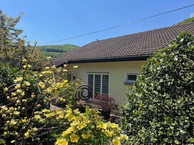 Prodej domu 177 m², pozemek 1.142 m², Rebetsmatt 30, Rheinfelden (Baden), Bádensko-Württembersko Prodej domu 177 m², pozemek 1.142 m², Rebetsmatt 30, Rheinfelden (Baden), Bádensko-Württembersko