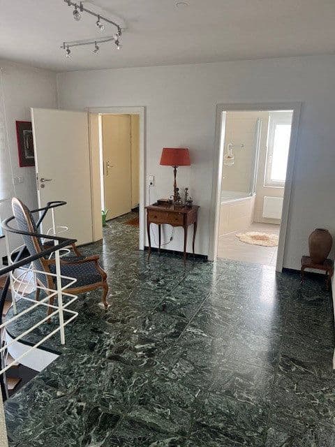 Prodej domu 177 m², pozemek 1.142 m², Rebetsmatt 30, Rheinfelden (Baden), Bádensko-Württembersko Prodej domu 177 m², pozemek 1.142 m², Rebetsmatt 30, Rheinfelden (Baden), Bádensko-Württembersko