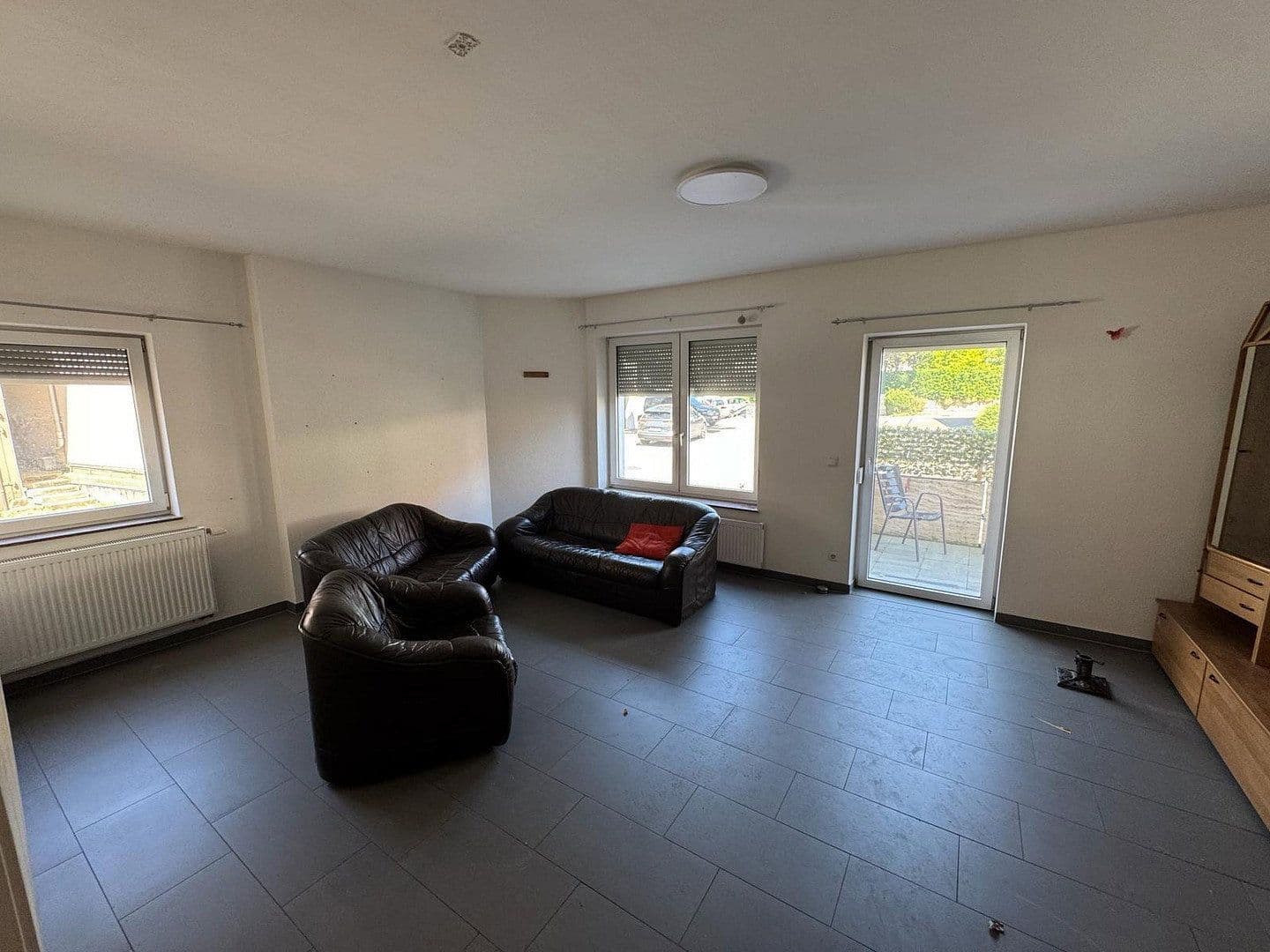 Prodej domu 1.055 m², pozemek 1.042 m², Holzmaden, Bádensko-Württembersko Prodej domu 1.055 m², pozemek 1.042 m², Holzmaden, Bádensko-Württembersko
