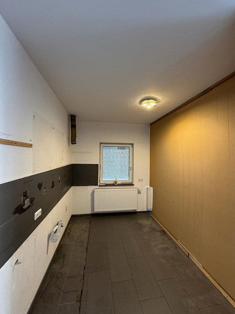 Prodej domu 1.055 m², pozemek 1.042 m², Holzmaden, Bádensko-Württembersko Prodej domu 1.055 m², pozemek 1.042 m², Holzmaden, Bádensko-Württembersko