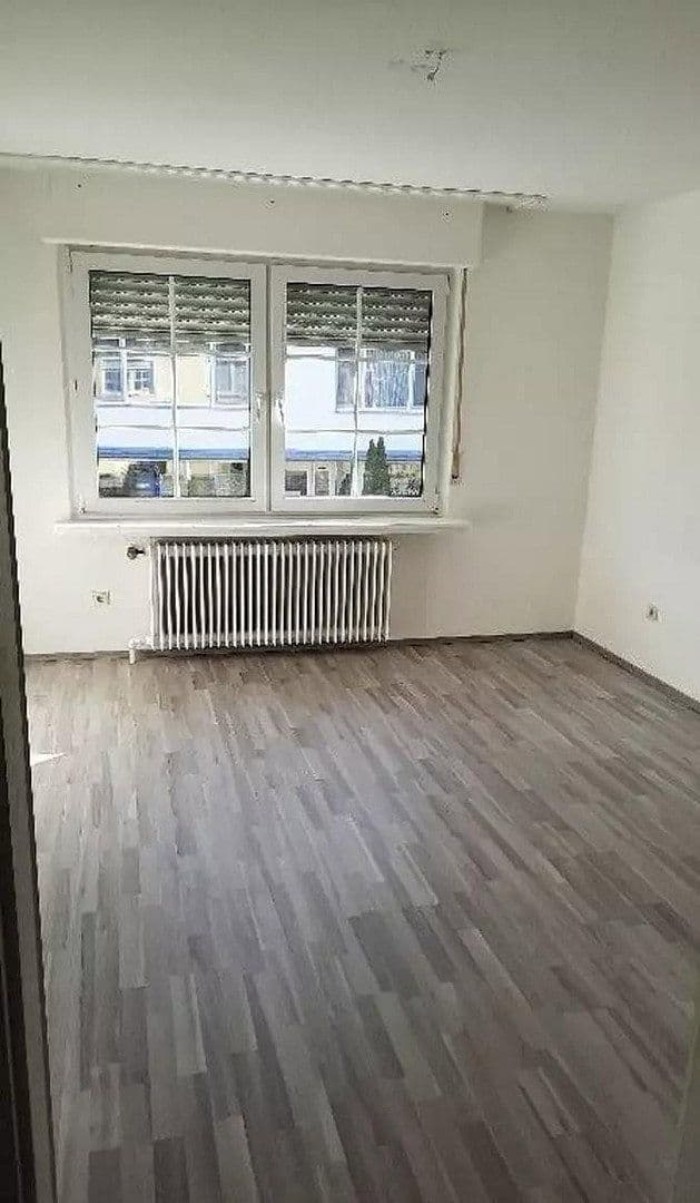 Pronájem bytu 3+1 79 m², Goethestr. 18, Sankt Augustin, Severní Porýní-Vestfálsko Pronájem bytu 3+1 79 m², Goethestr. 18, Sankt Augustin, Severní Porýní-Vestfálsko