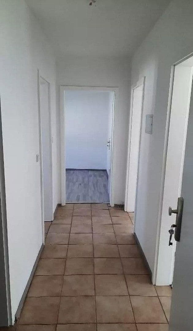 Pronájem bytu 3+1 79 m², Goethestr. 18, Sankt Augustin, Severní Porýní-Vestfálsko Pronájem bytu 3+1 79 m², Goethestr. 18, Sankt Augustin, Severní Porýní-Vestfálsko