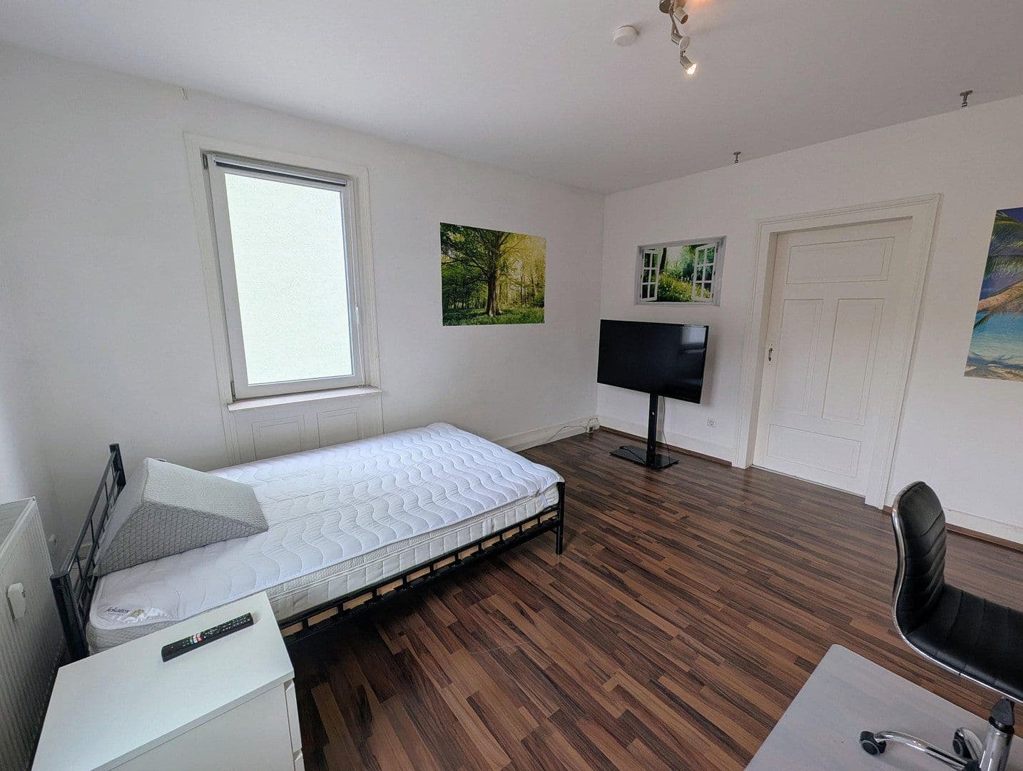 Pronájem bytu 3+1 18 m², Veielbrunnenweg 84, Stuttgart, Bádensko-Württembersko Pronájem bytu 3+1 18 m², Veielbrunnenweg 84, Stuttgart, Bádensko-Württembersko