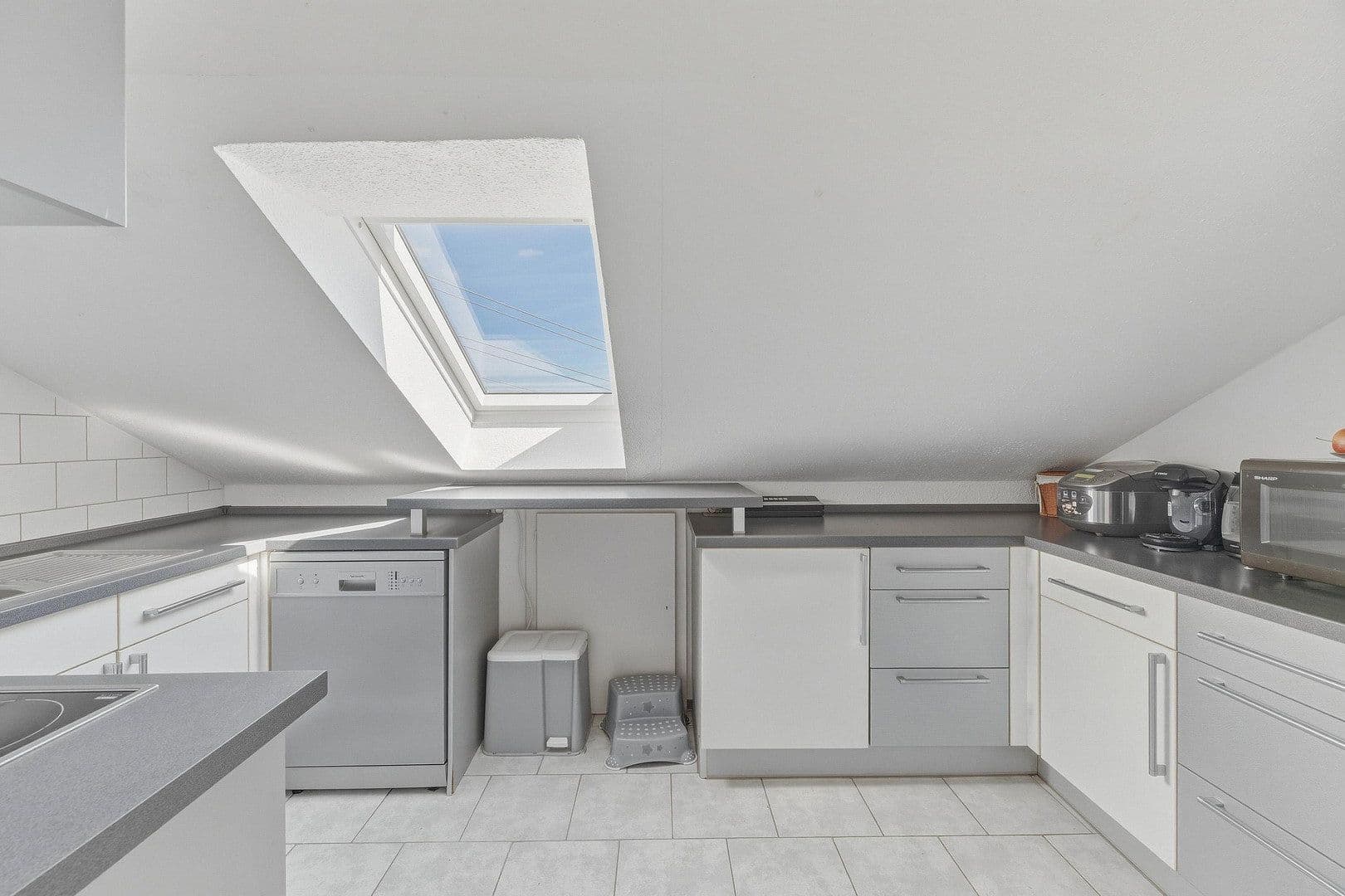 Prodej bytu 2+1 57 m², Feuerbacher Straße 15, Gerlingen, Bádensko-Württembersko Prodej bytu 2+1 57 m², Feuerbacher Straße 15, Gerlingen, Bádensko-Württembersko