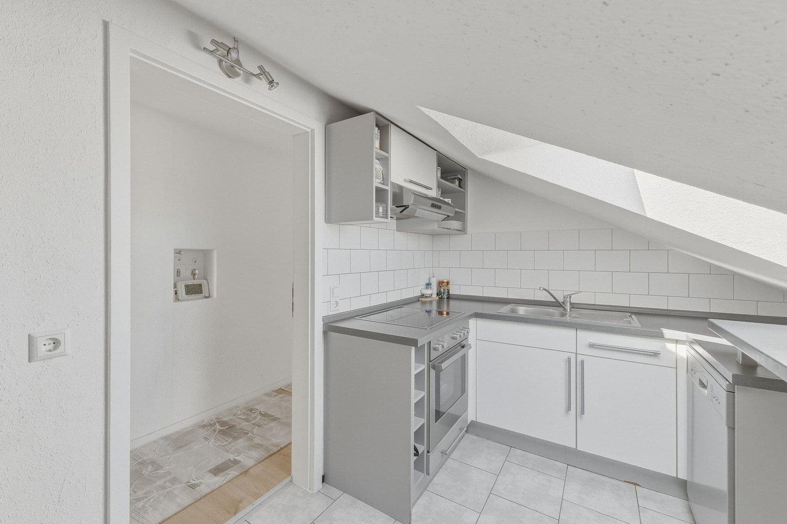 Prodej bytu 2+1 57 m², Feuerbacher Straße 15, Gerlingen, Bádensko-Württembersko Prodej bytu 2+1 57 m², Feuerbacher Straße 15, Gerlingen, Bádensko-Württembersko