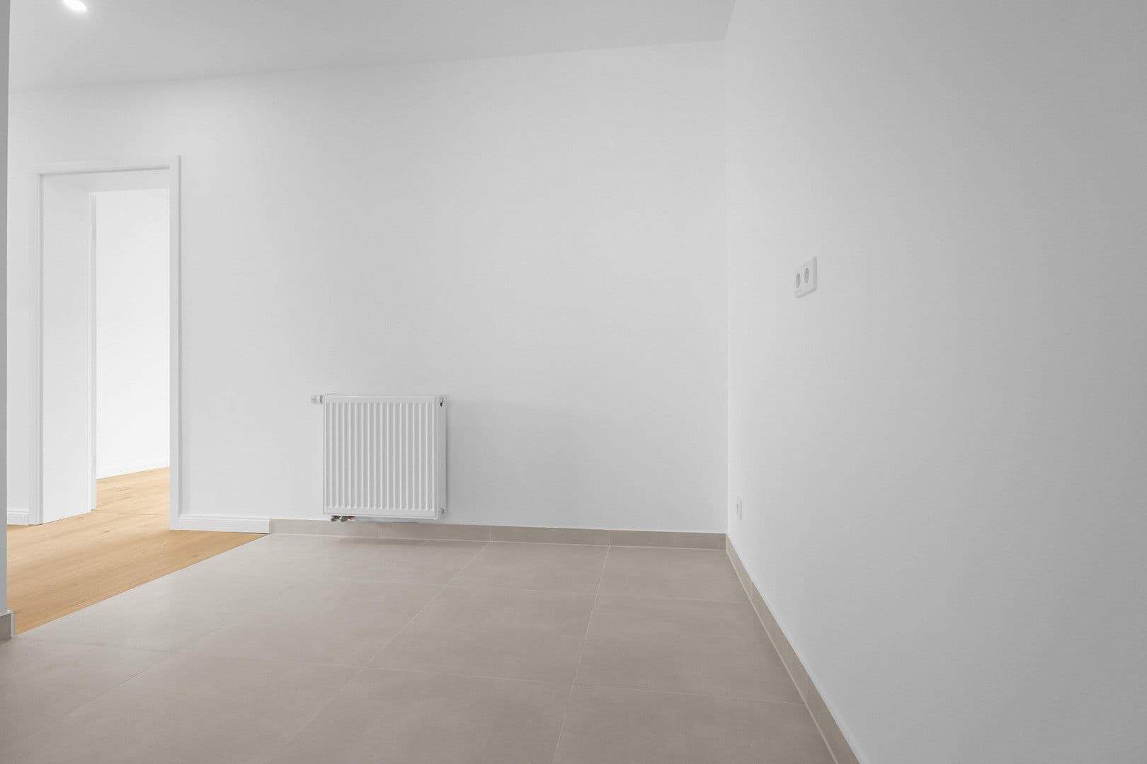 Pronájem bytu 3+1 72 m², Emmastraße 80, Bremen, Bremen Pronájem bytu 3+1 72 m², Emmastraße 80, Bremen, Bremen