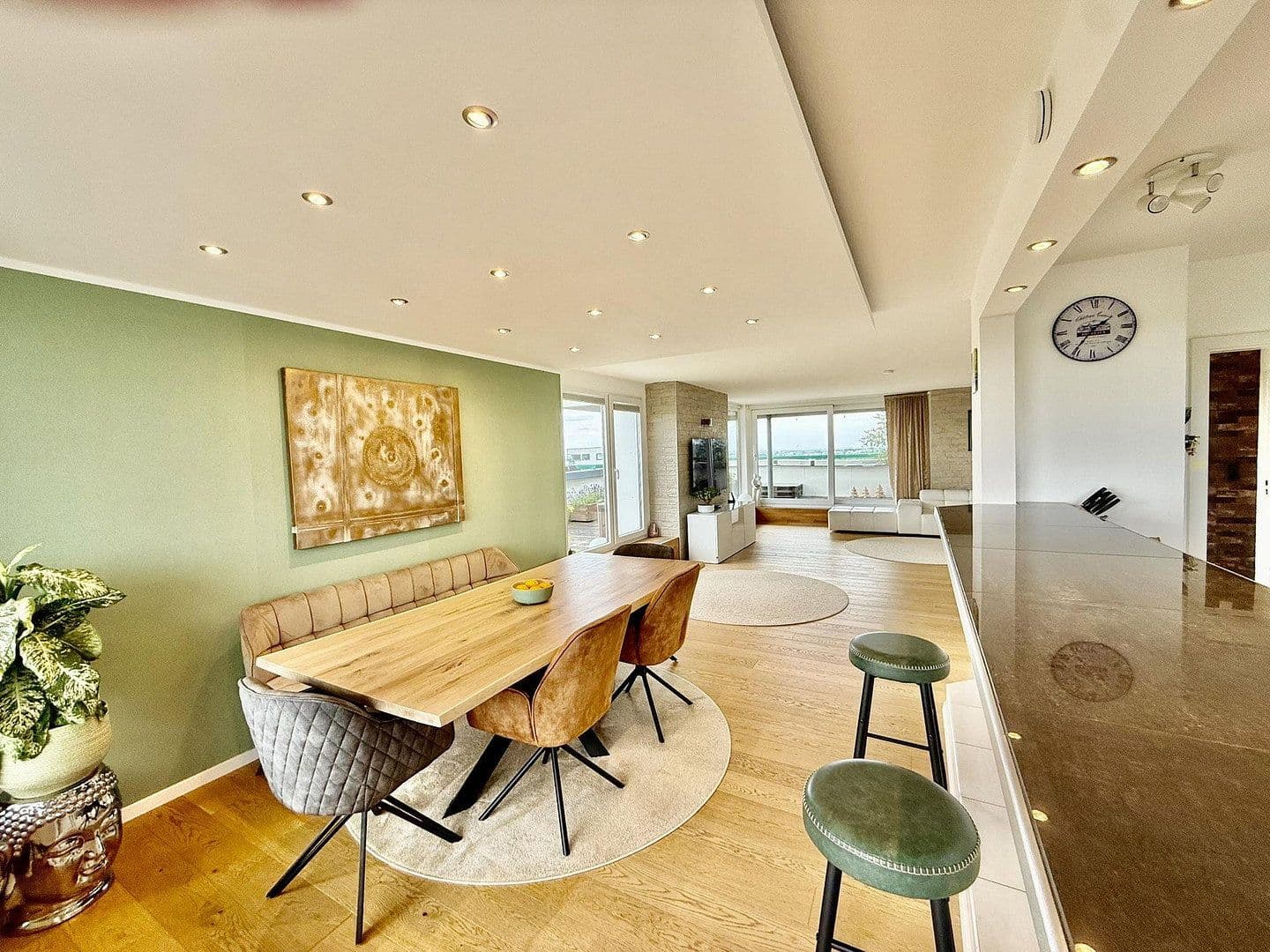 Prodej bytu 4+1 134 m², Erkrath, Severní Porýní-Vestfálsko Prodej bytu 4+1 134 m², Erkrath, Severní Porýní-Vestfálsko