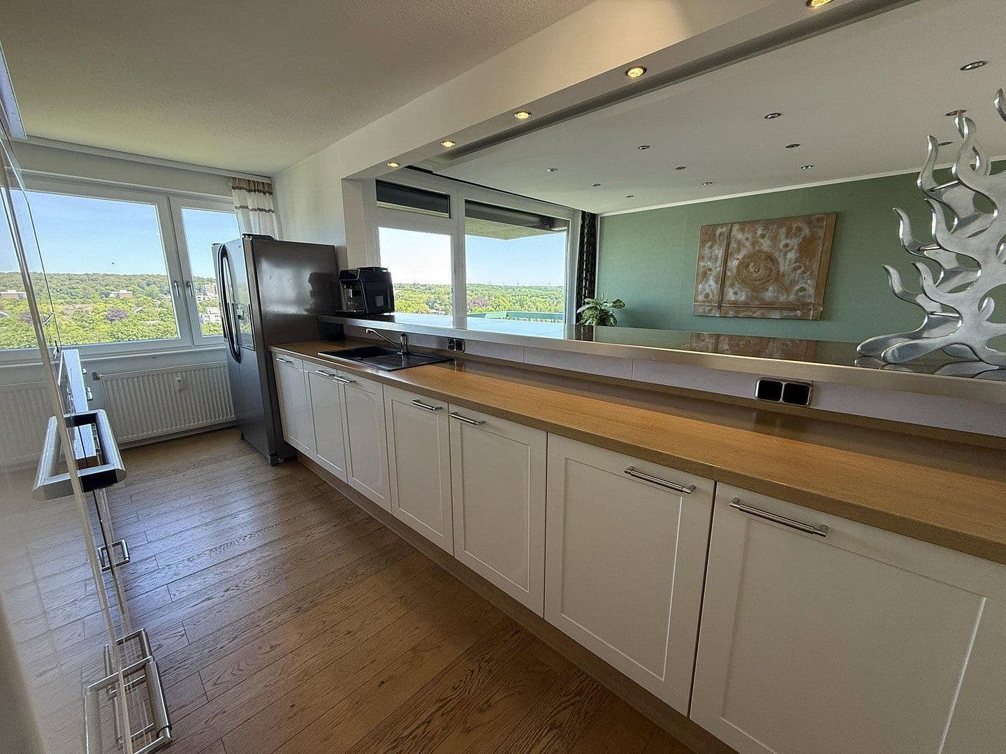 Prodej bytu 4+1 134 m², Erkrath, Severní Porýní-Vestfálsko Prodej bytu 4+1 134 m², Erkrath, Severní Porýní-Vestfálsko