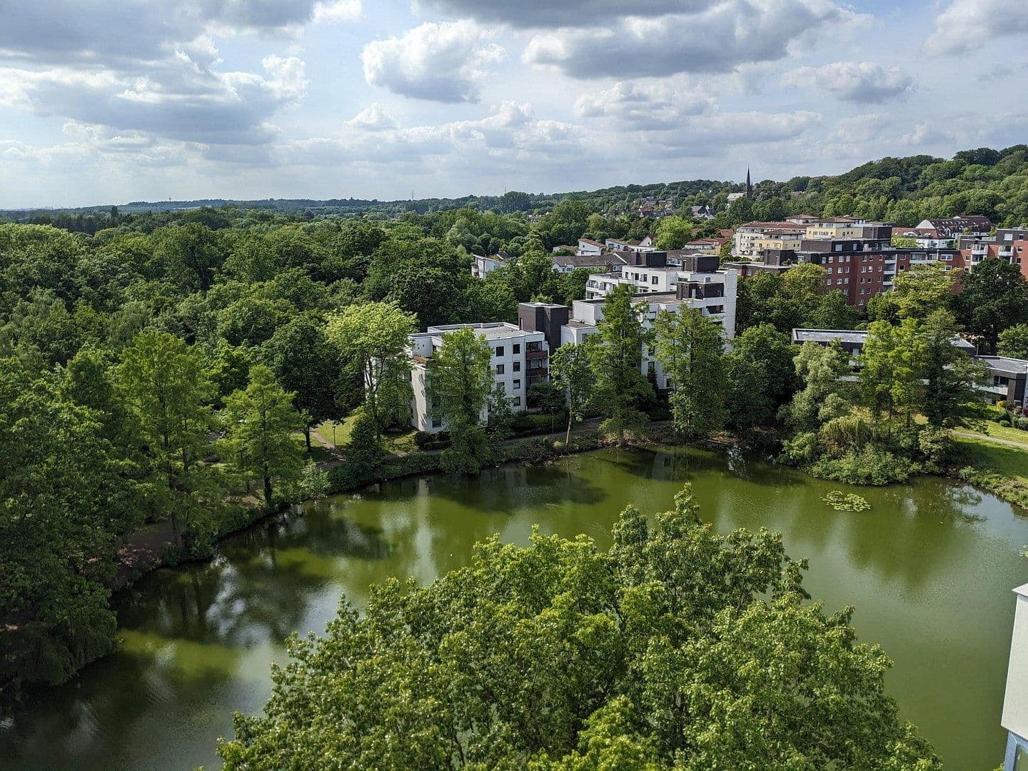 Prodej bytu 4+1 134 m², Erkrath, Severní Porýní-Vestfálsko Prodej bytu 4+1 134 m², Erkrath, Severní Porýní-Vestfálsko