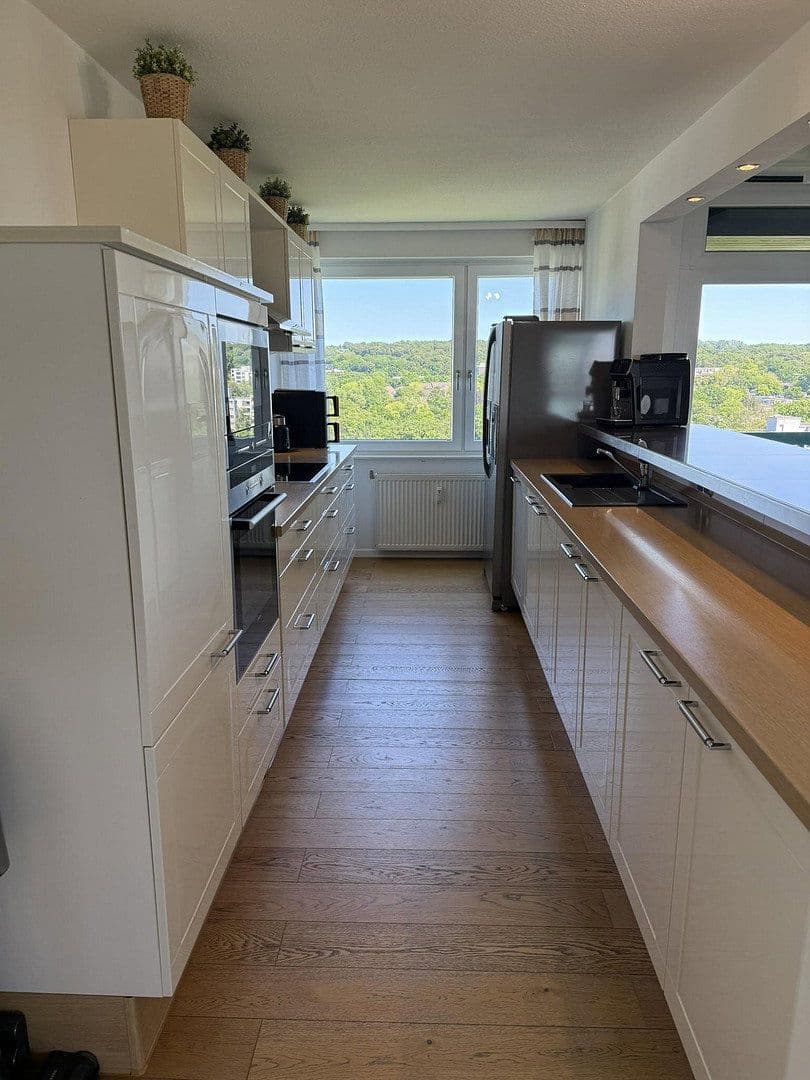 Prodej bytu 4+1 134 m², Erkrath, Severní Porýní-Vestfálsko Prodej bytu 4+1 134 m², Erkrath, Severní Porýní-Vestfálsko