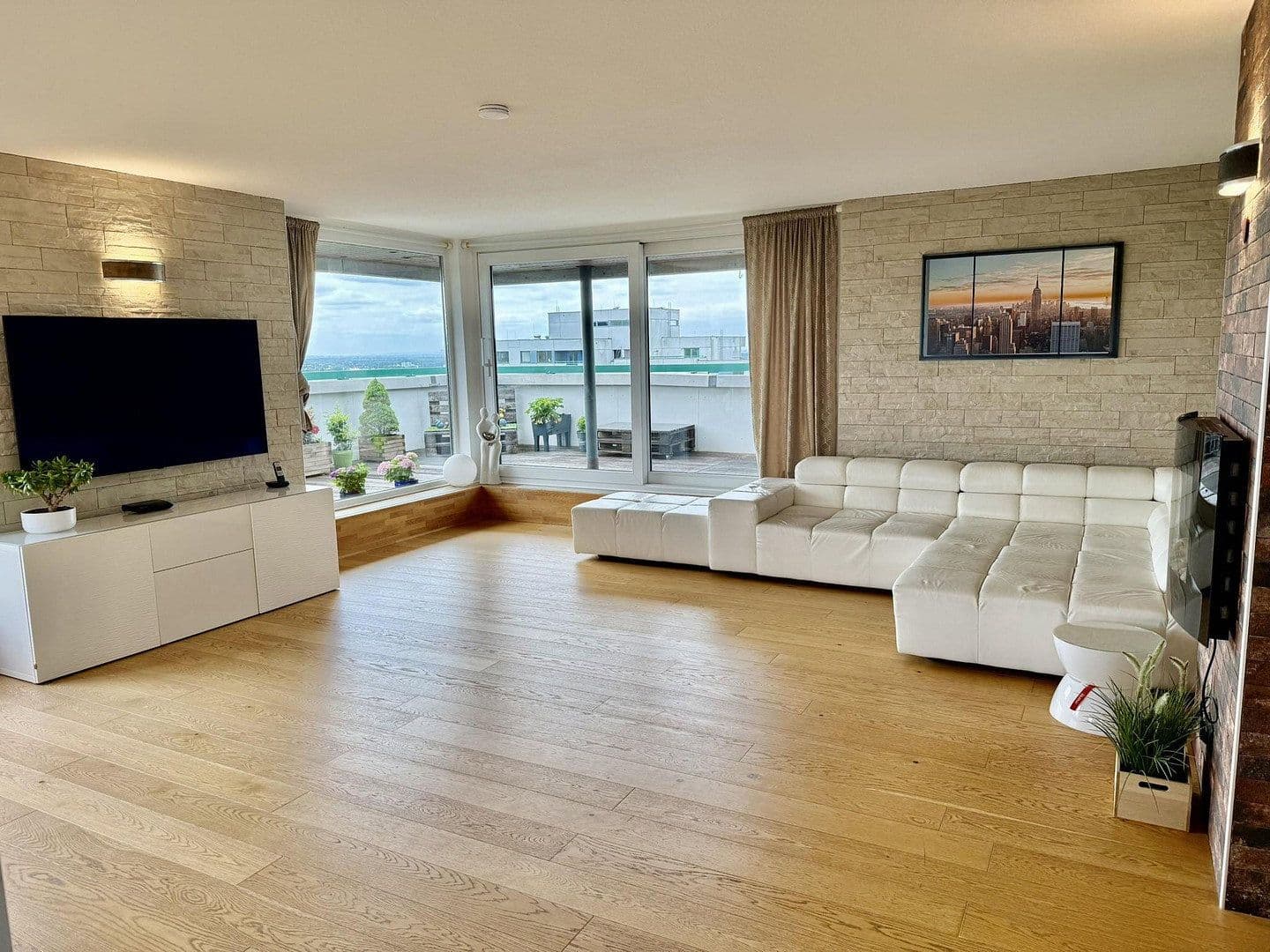 Prodej bytu 4+1 134 m², Erkrath, Severní Porýní-Vestfálsko Prodej bytu 4+1 134 m², Erkrath, Severní Porýní-Vestfálsko