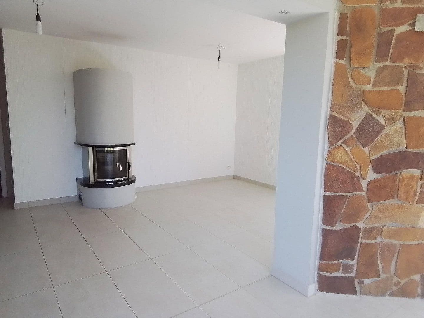 Prodej domu 313 m², pozemek 629 m², Naunhof, Sasko Prodej domu 313 m², pozemek 629 m², Naunhof, Sasko