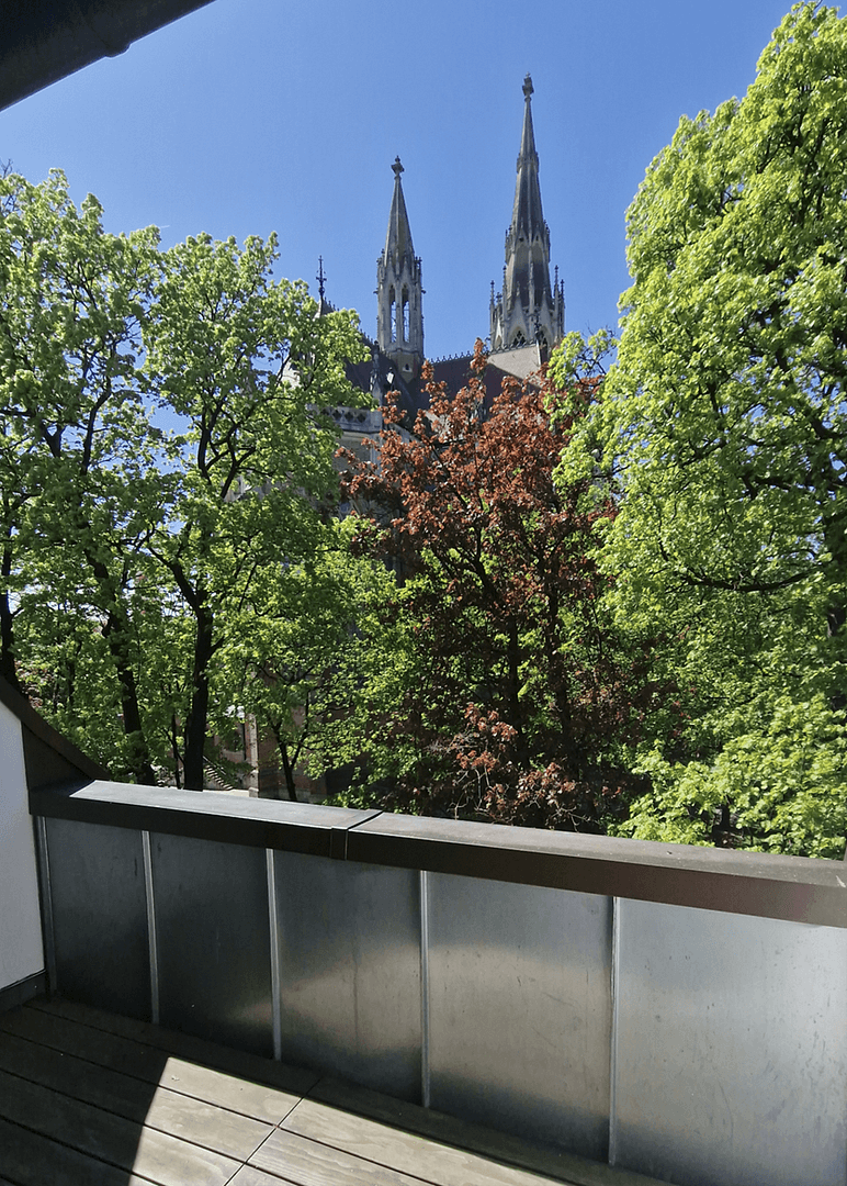 Prodej bytu 3+1 89 m², Aignerstraße 22, München, Bavorsko Prodej bytu 3+1 89 m², Aignerstraße 22, München, Bavorsko