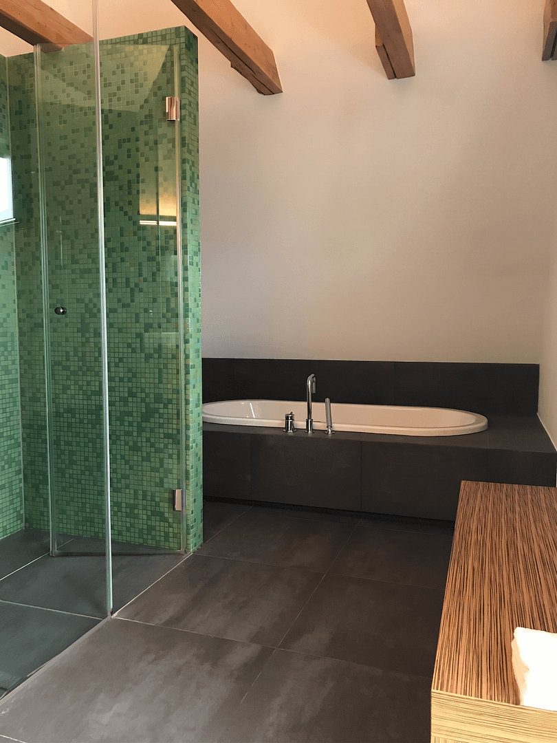 Prodej domu 202 m², pozemek 700 m², Vogelherdstraße 11, Rückersdorf, Bavorsko Prodej domu 202 m², pozemek 700 m², Vogelherdstraße 11, Rückersdorf, Bavorsko