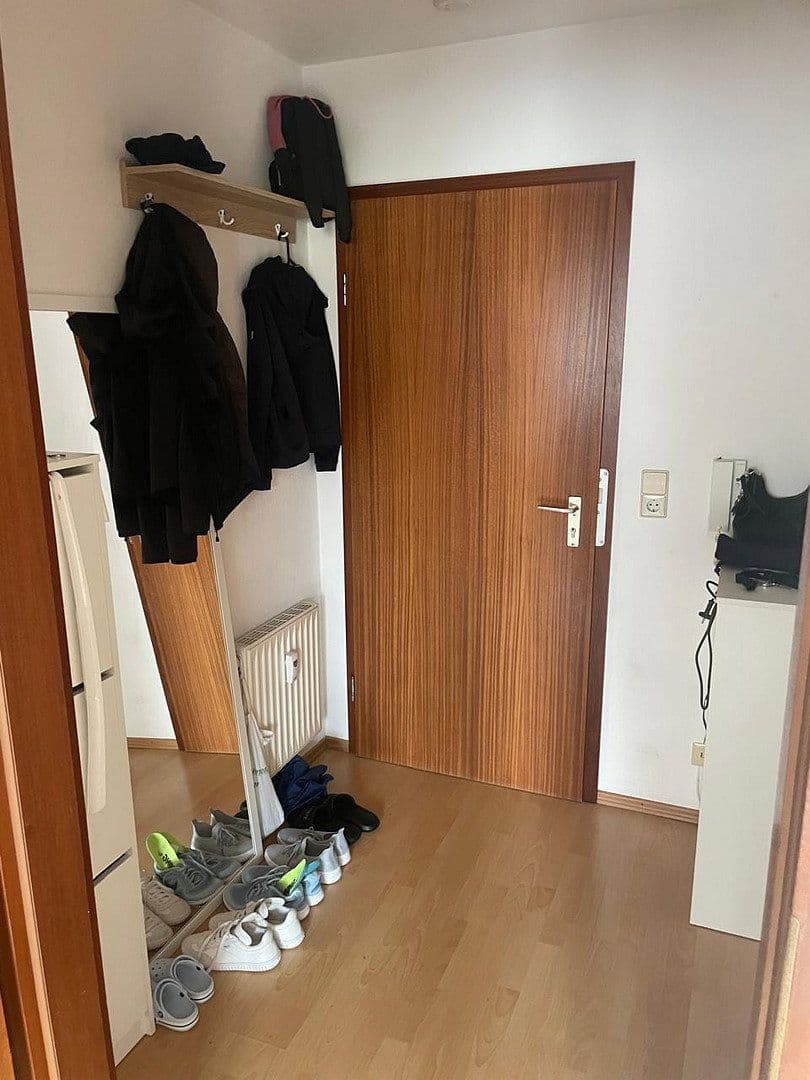 Pronájem bytu 2+1 62 m², Ulrichstraße 34, Reutlingen, Bádensko-Württembersko Pronájem bytu 2+1 62 m², Ulrichstraße 34, Reutlingen, Bádensko-Württembersko