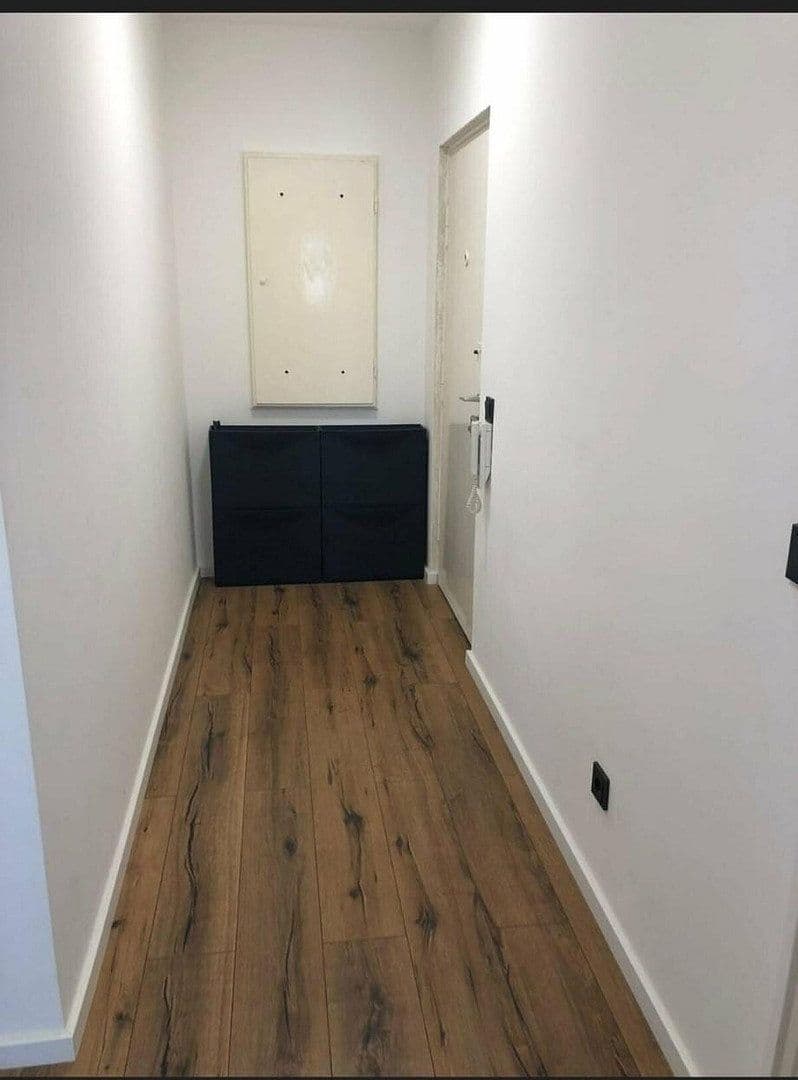 Pronájem bytu 3+1 67 m², Bauverein str 23, Nürnberg, Bavorsko Pronájem bytu 3+1 67 m², Bauverein str 23, Nürnberg, Bavorsko