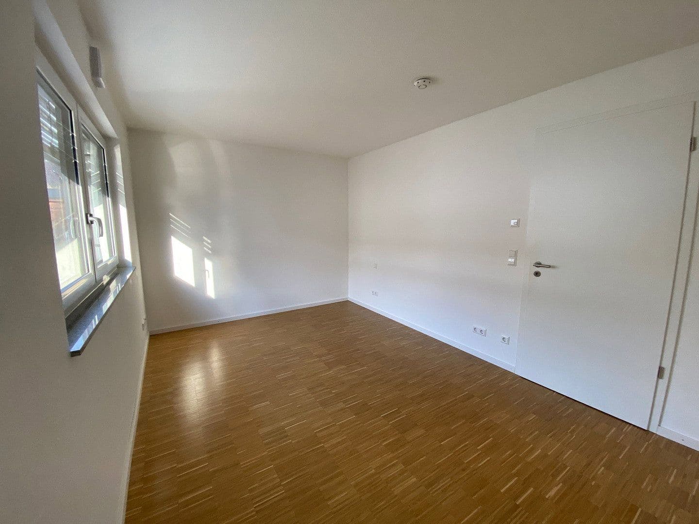 Pronájem bytu 3+1 100 m², Oberhochstegstr. 43, Lindau (Bodensee), Bavorsko Pronájem bytu 3+1 100 m², Oberhochstegstr. 43, Lindau (Bodensee), Bavorsko