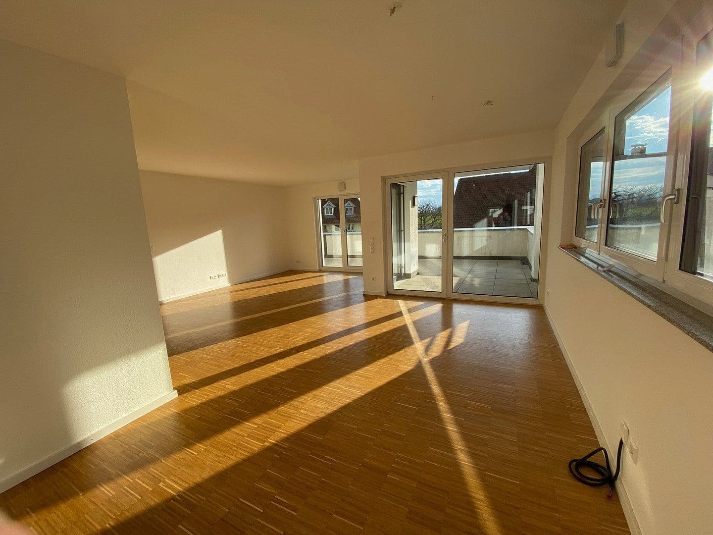 Pronájem bytu 3+1 100 m², Oberhochstegstr. 43, Lindau (Bodensee), Bavorsko Pronájem bytu 3+1 100 m², Oberhochstegstr. 43, Lindau (Bodensee), Bavorsko