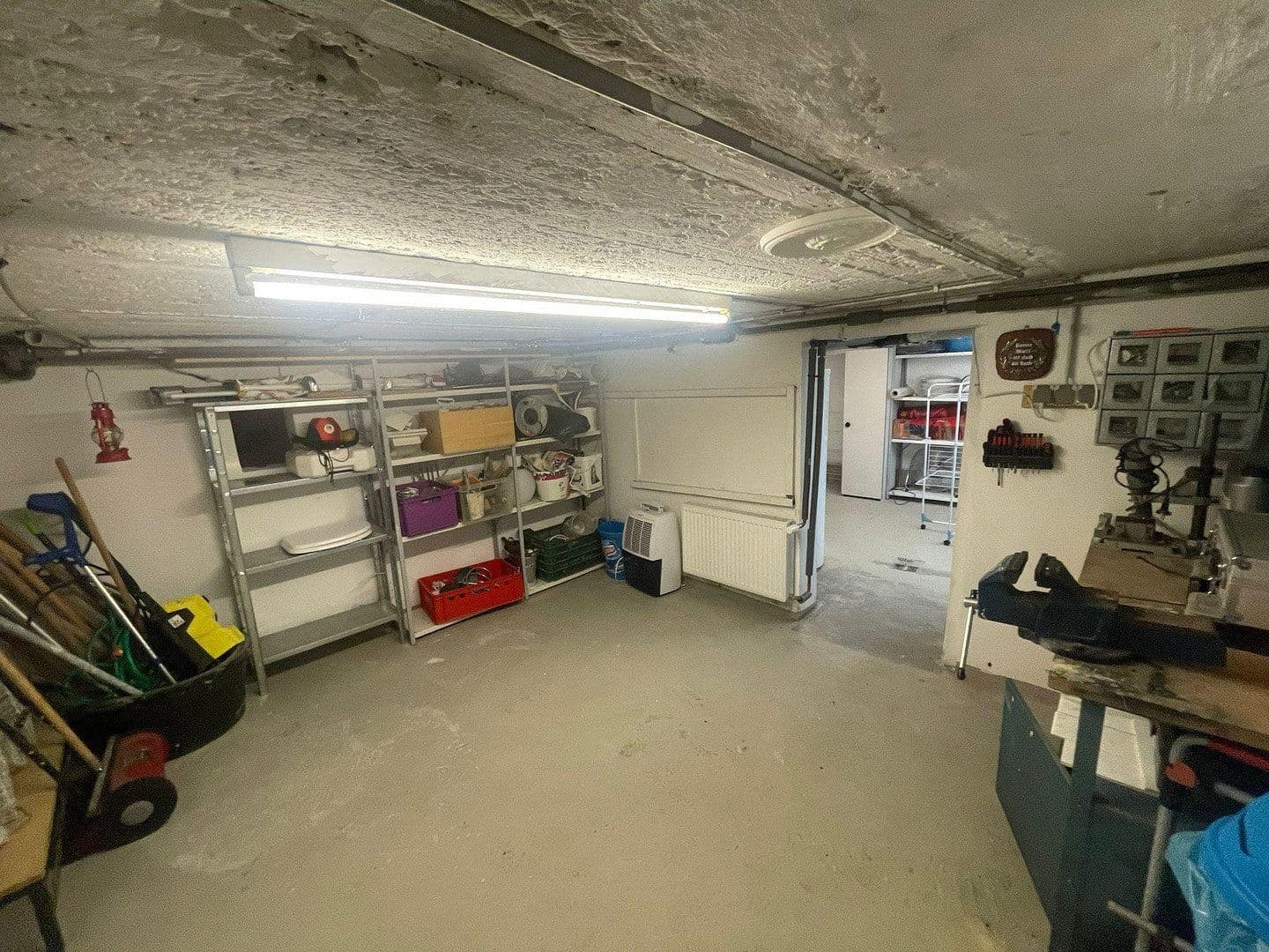 Pronájem domu 108 m², pozemek 260 m², Wiesbaden, Hessen Pronájem domu 108 m², pozemek 260 m², Wiesbaden, Hessen