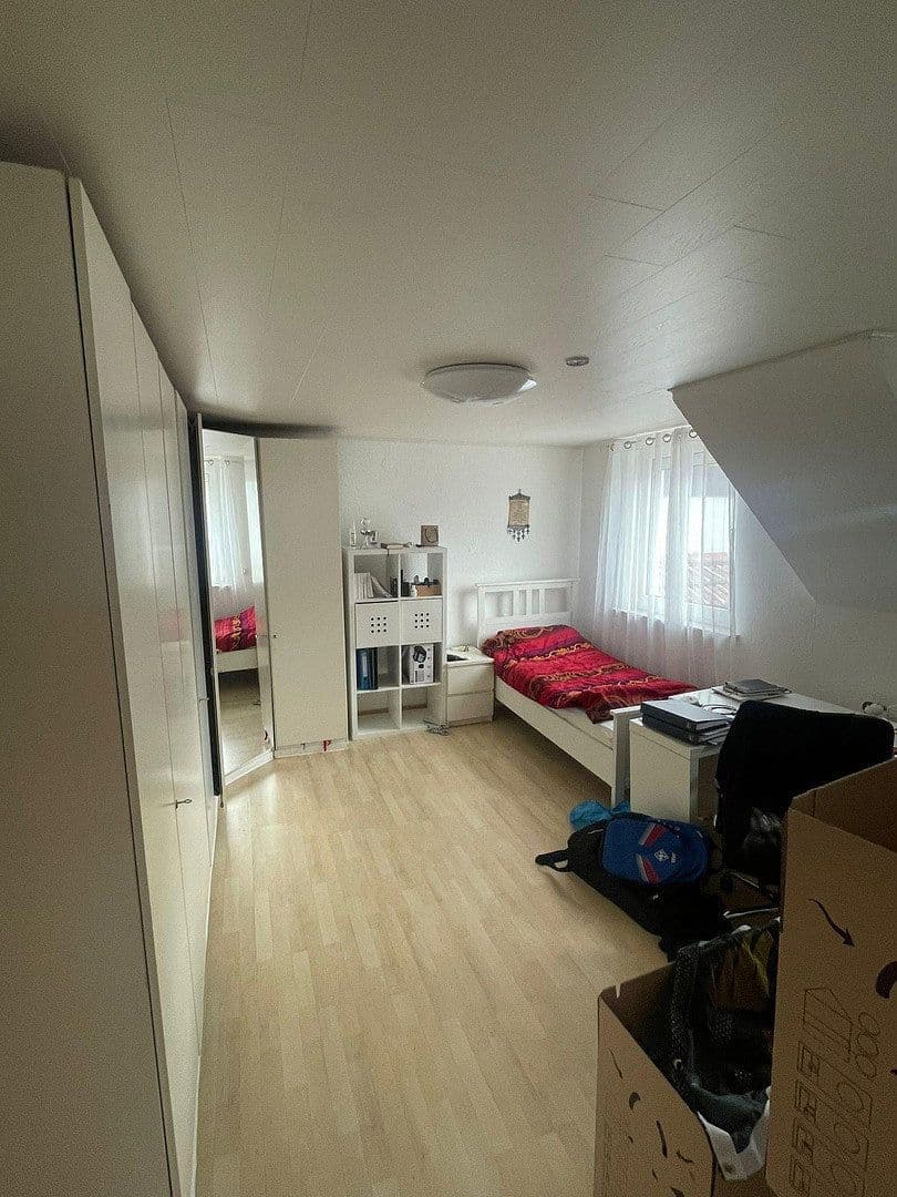 Pronájem domu 108 m², pozemek 260 m², Wiesbaden, Hessen Pronájem domu 108 m², pozemek 260 m², Wiesbaden, Hessen