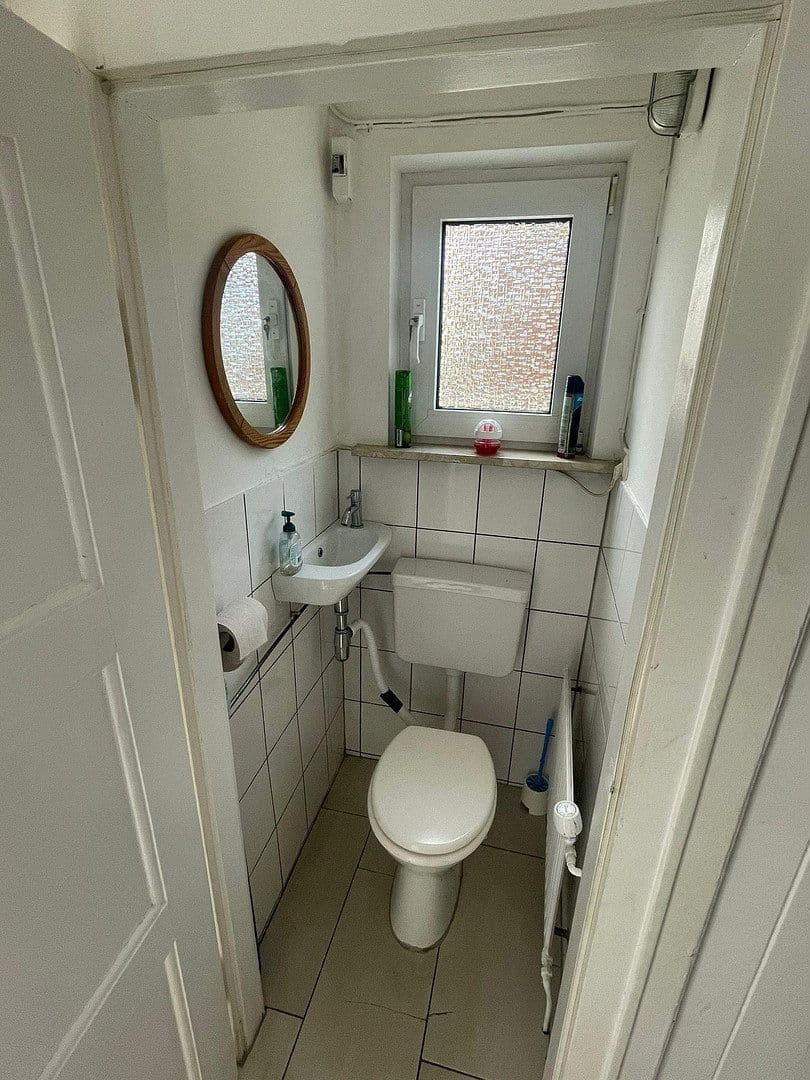 Pronájem domu 108 m², pozemek 260 m², Wiesbaden, Hessen Pronájem domu 108 m², pozemek 260 m², Wiesbaden, Hessen