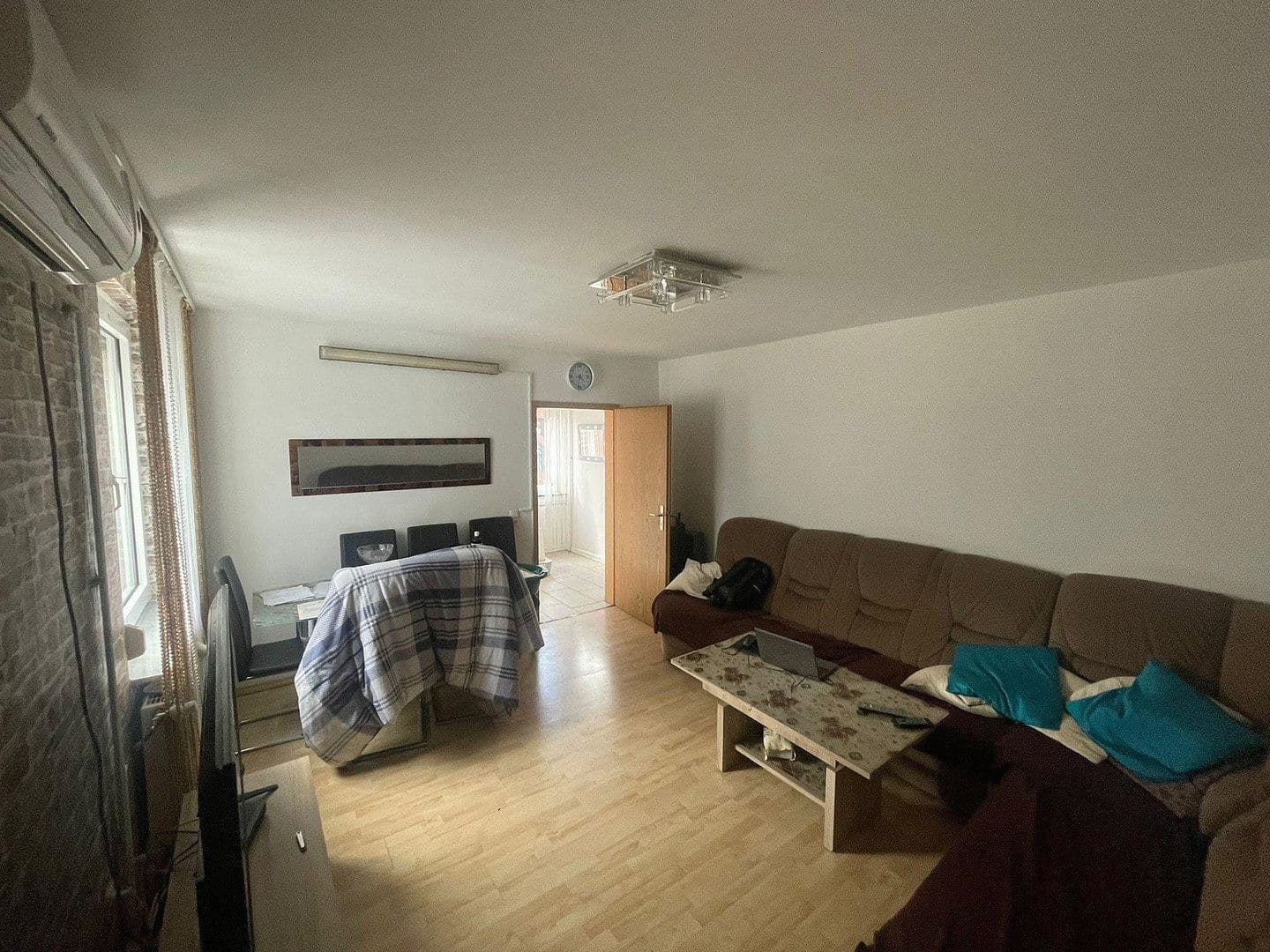 Pronájem domu 108 m², pozemek 260 m², Wiesbaden, Hessen Pronájem domu 108 m², pozemek 260 m², Wiesbaden, Hessen