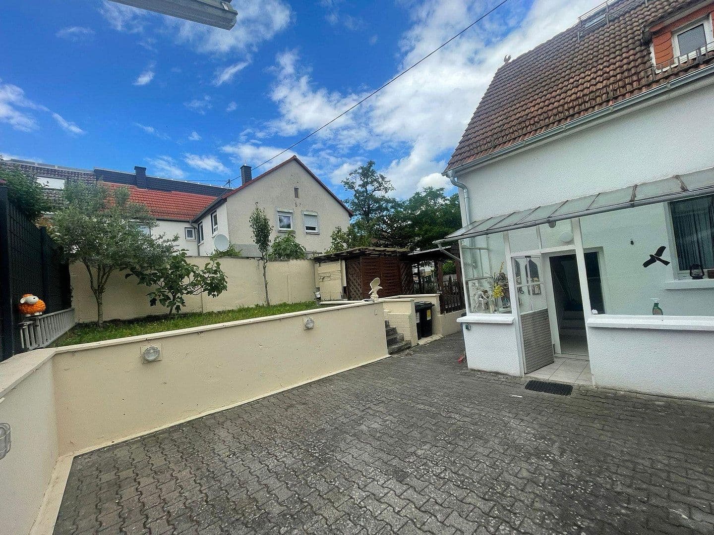 Pronájem domu 108 m², pozemek 260 m², Wiesbaden, Hessen Pronájem domu 108 m², pozemek 260 m², Wiesbaden, Hessen