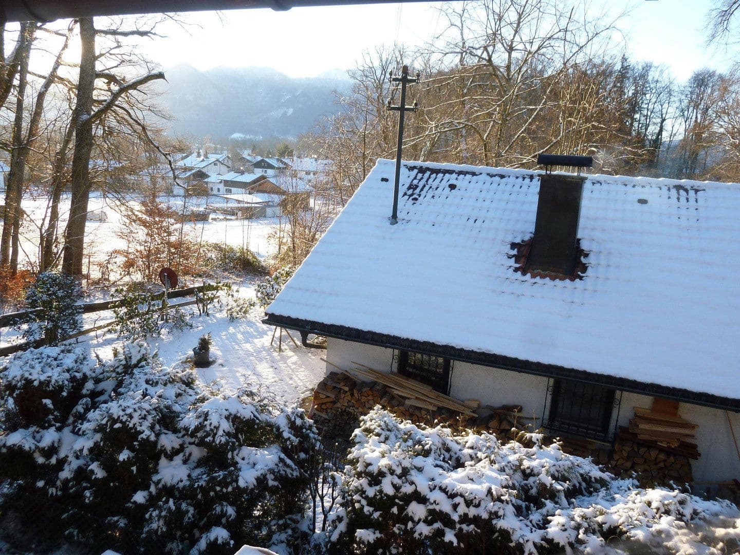 Prodej domu 105 m², pozemek 1.135 m², Übersee, Bavorsko Prodej domu 105 m², pozemek 1.135 m², Übersee, Bavorsko