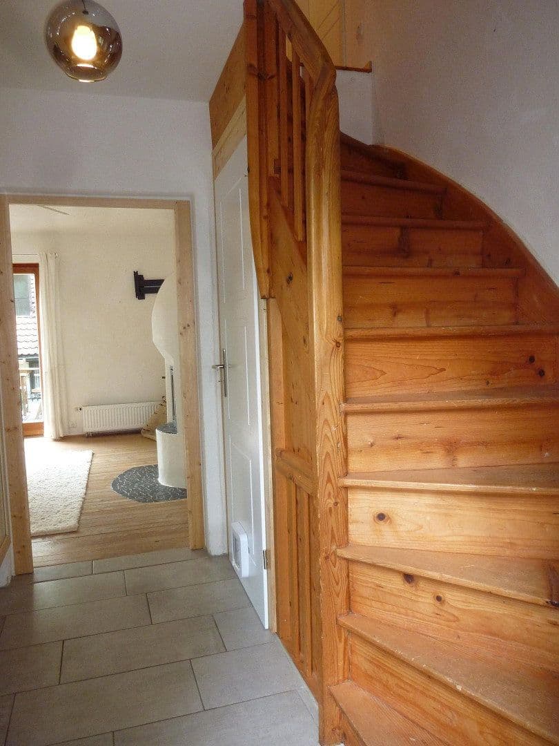 Prodej domu 105 m², pozemek 1.135 m², Übersee, Bavorsko Prodej domu 105 m², pozemek 1.135 m², Übersee, Bavorsko