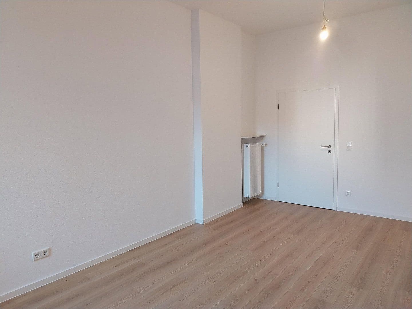 Pronájem bytu 3+1 94 m², Erthalstraße 13, Aschaffenburg, Bavorsko Pronájem bytu 3+1 94 m², Erthalstraße 13, Aschaffenburg, Bavorsko