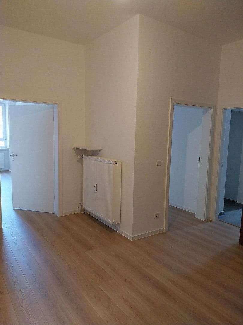 Pronájem bytu 3+1 94 m², Erthalstraße 13, Aschaffenburg, Bavorsko Pronájem bytu 3+1 94 m², Erthalstraße 13, Aschaffenburg, Bavorsko