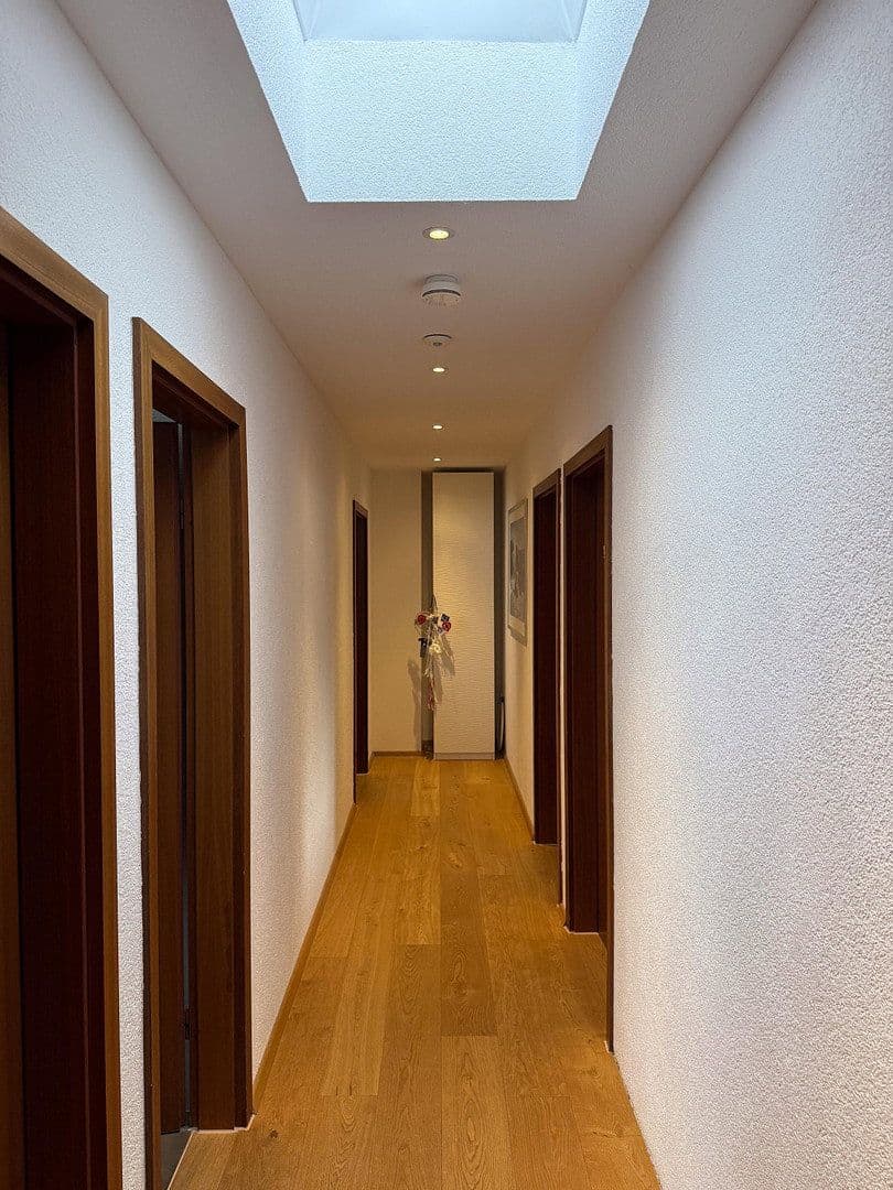 Prodej domu 140 m², pozemek 497 m², Blaubeuren, Bádensko-Württembersko Prodej domu 140 m², pozemek 497 m², Blaubeuren, Bádensko-Württembersko
