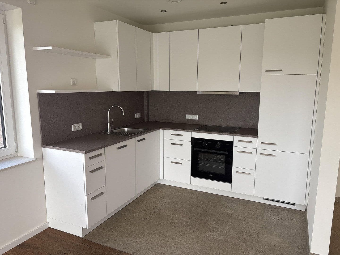 Pronájem bytu 3+1 82 m², Legden, Severní Porýní-Vestfálsko Pronájem bytu 3+1 82 m², Legden, Severní Porýní-Vestfálsko