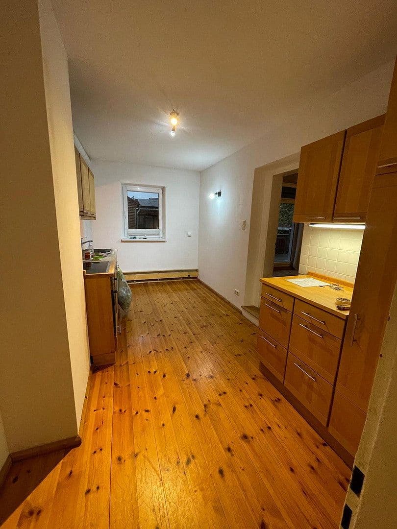 Pronájem bytu 6+1 145 m², Jakob-Nein-Str. 15, Erlangen, Bavorsko Pronájem bytu 6+1 145 m², Jakob-Nein-Str. 15, Erlangen, Bavorsko