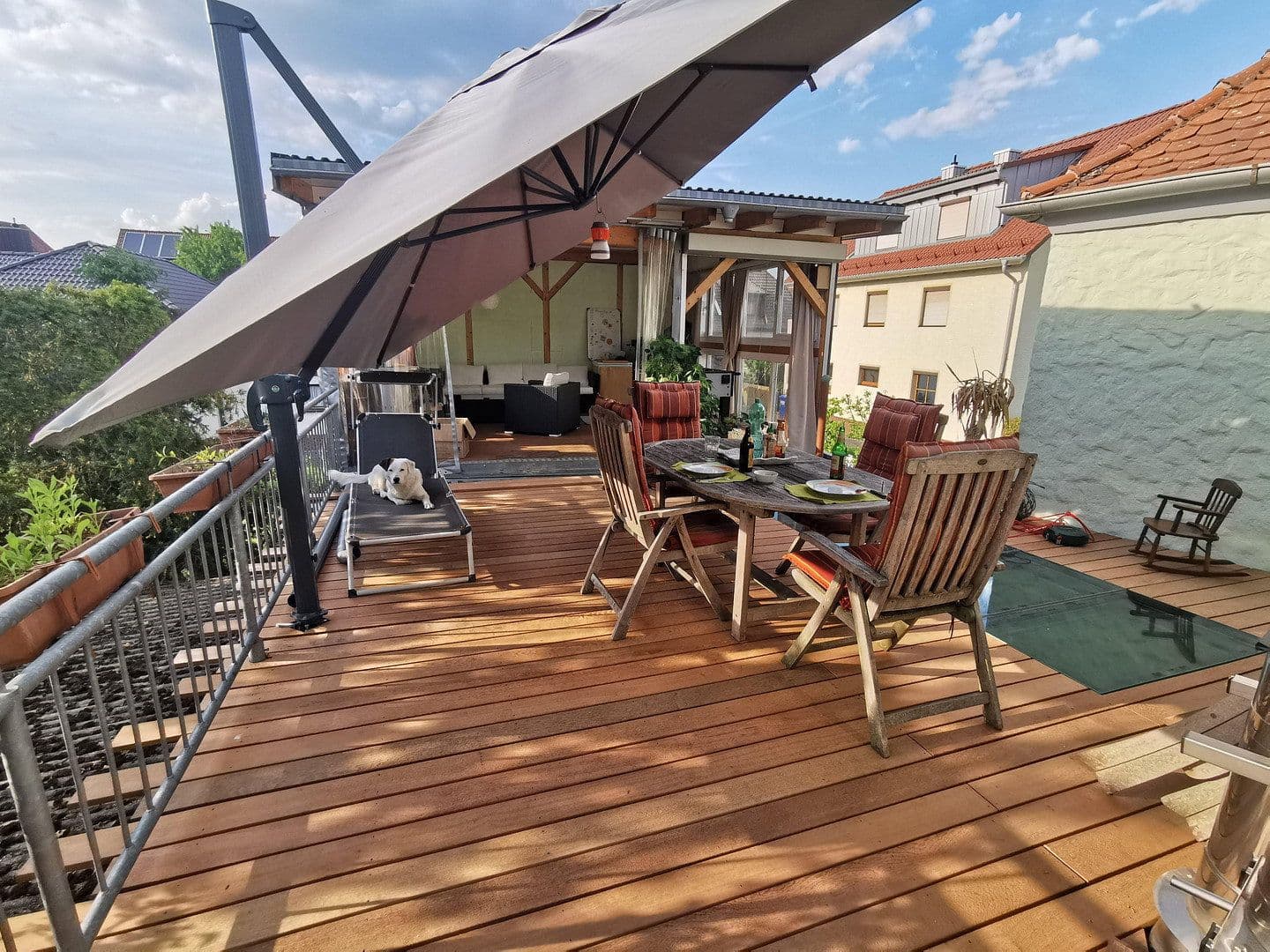 Pronájem bytu 6+1 145 m², Jakob-Nein-Str. 15, Erlangen, Bavorsko Pronájem bytu 6+1 145 m², Jakob-Nein-Str. 15, Erlangen, Bavorsko