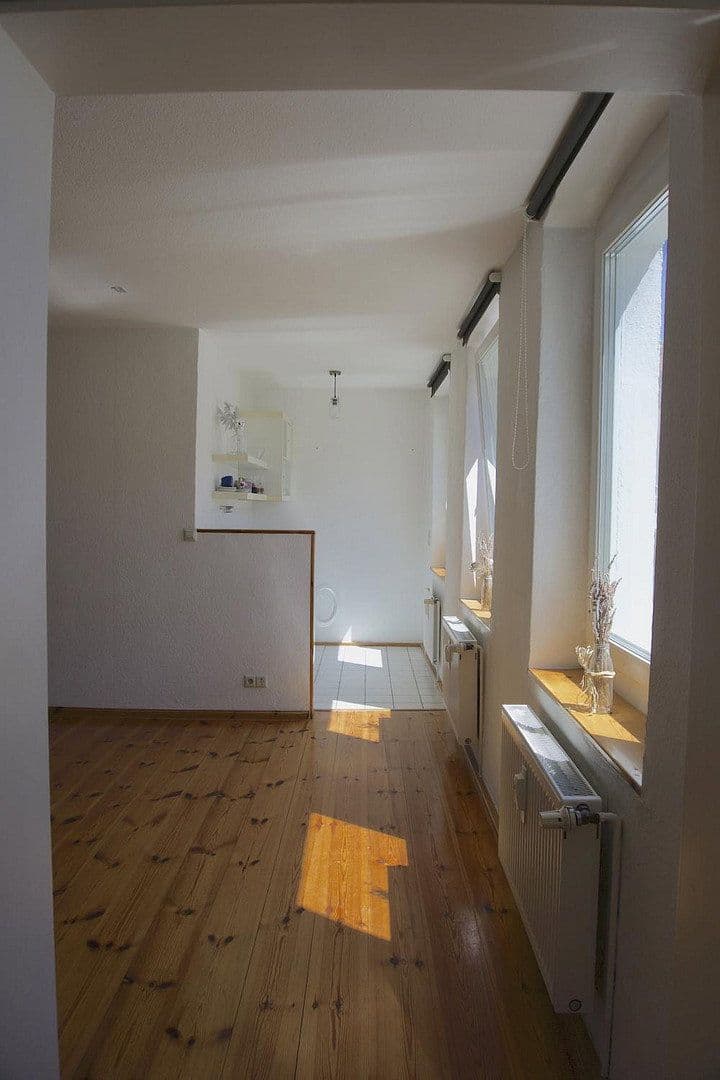 Prodej bytu 2+1 41 m², Zionskirchstr. 11, Berlin, Berlín Prodej bytu 2+1 41 m², Zionskirchstr. 11, Berlin, Berlín