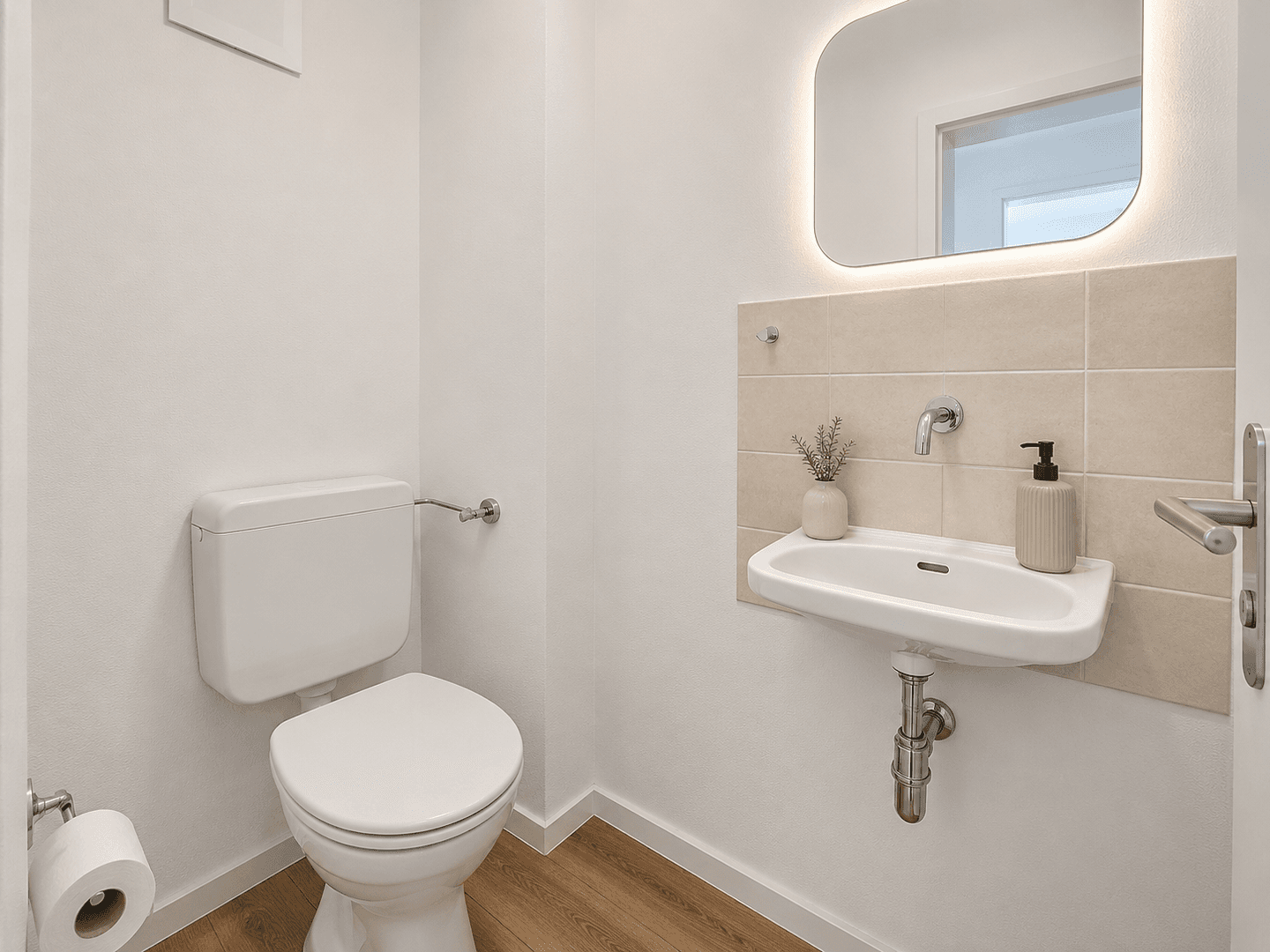 Pronájem bytu 3+1 67 m², Roseggerstraße 9, Kirchheim unter Teck, Bádensko-Württembersko Pronájem bytu 3+1 67 m², Roseggerstraße 9, Kirchheim unter Teck, Bádensko-Württembersko