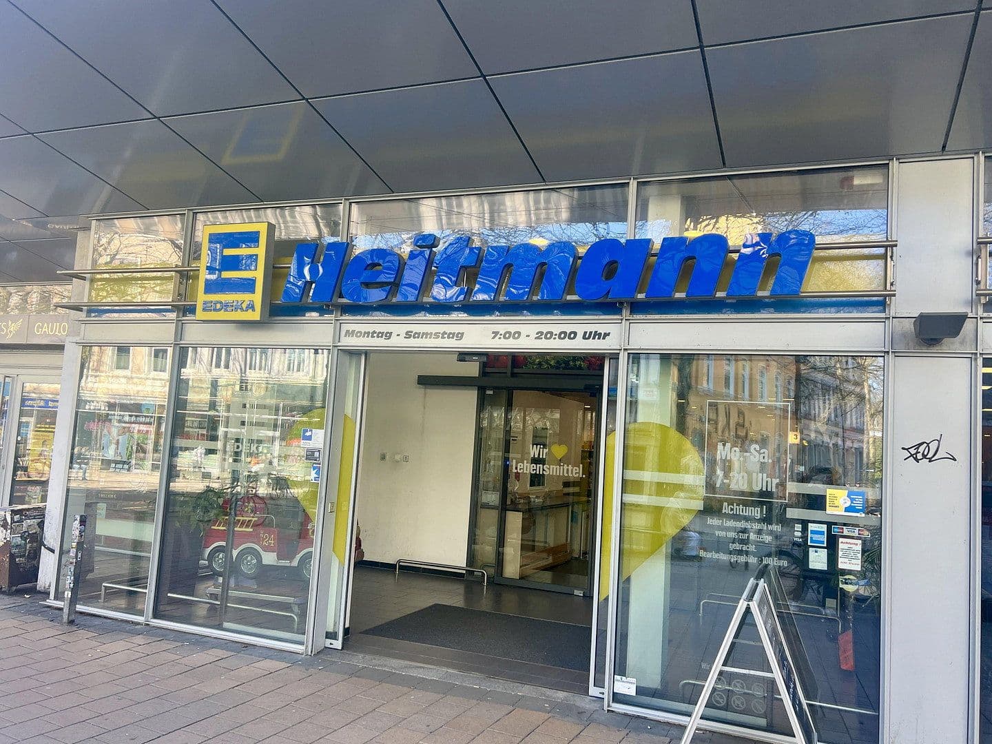 Pronájem nebytového prostoru 317 m², Große Bergstraße 154, Hamburg, Hamburg Pronájem nebytového prostoru 317 m², Große Bergstraße 154, Hamburg, Hamburg
