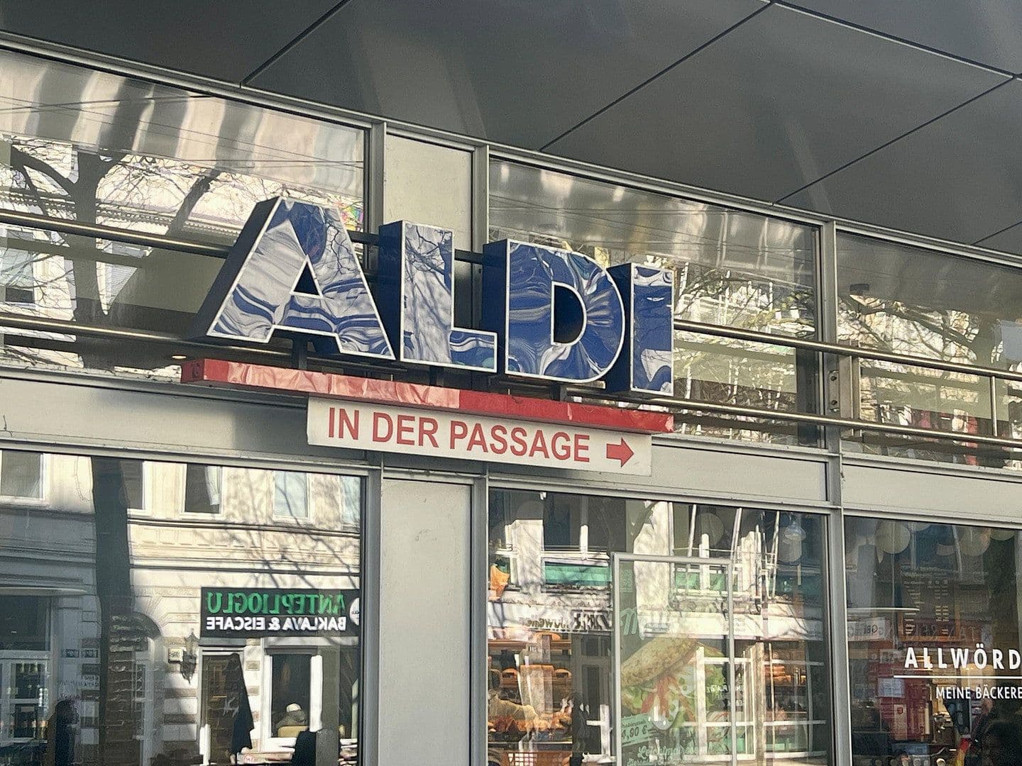 Pronájem nebytového prostoru 317 m², Große Bergstraße 154, Hamburg, Hamburg Pronájem nebytového prostoru 317 m², Große Bergstraße 154, Hamburg, Hamburg