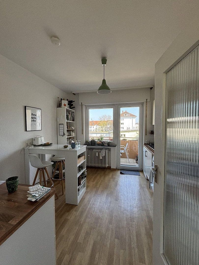 Pronájem bytu 3+1 83 m², Graf-Rhena-Straße 24a, Karlsruhe, Bádensko-Württembersko Pronájem bytu 3+1 83 m², Graf-Rhena-Straße 24a, Karlsruhe, Bádensko-Württembersko