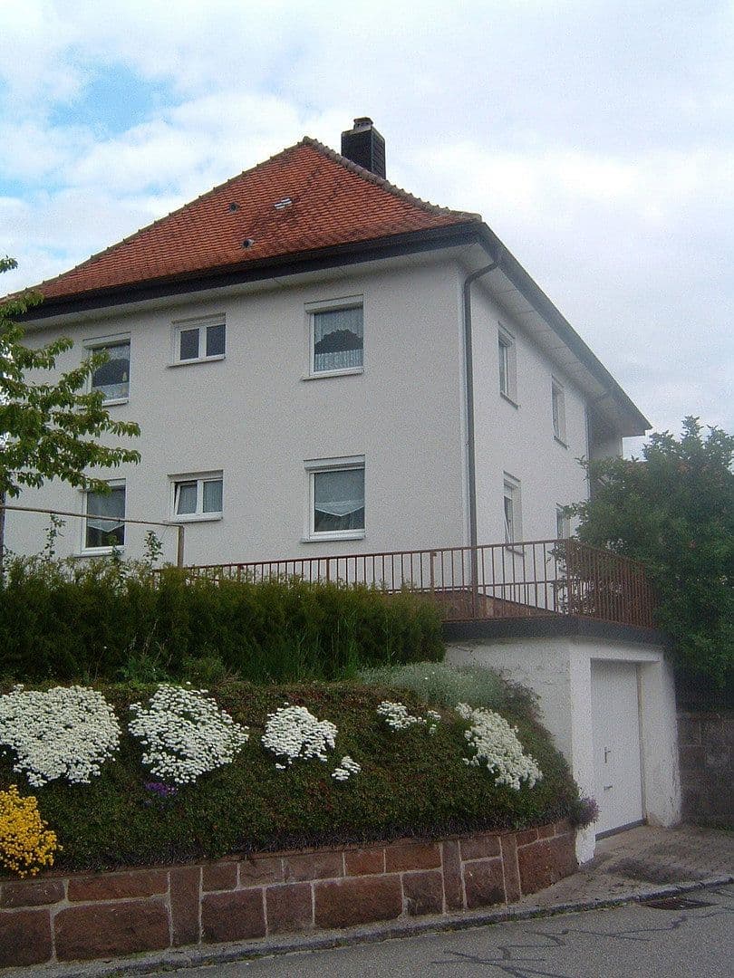 Prodej domu 236 m², pozemek 499 m², Johann-Sebastian-Bach-Straße 2, St. Georgen im Schwarzwald, Bádensko-Württembersko Prodej domu 236 m², pozemek 499 m², Johann-Sebastian-Bach-Straße 2, St. Georgen im Schwarzwald, Bádensko-Württembersko