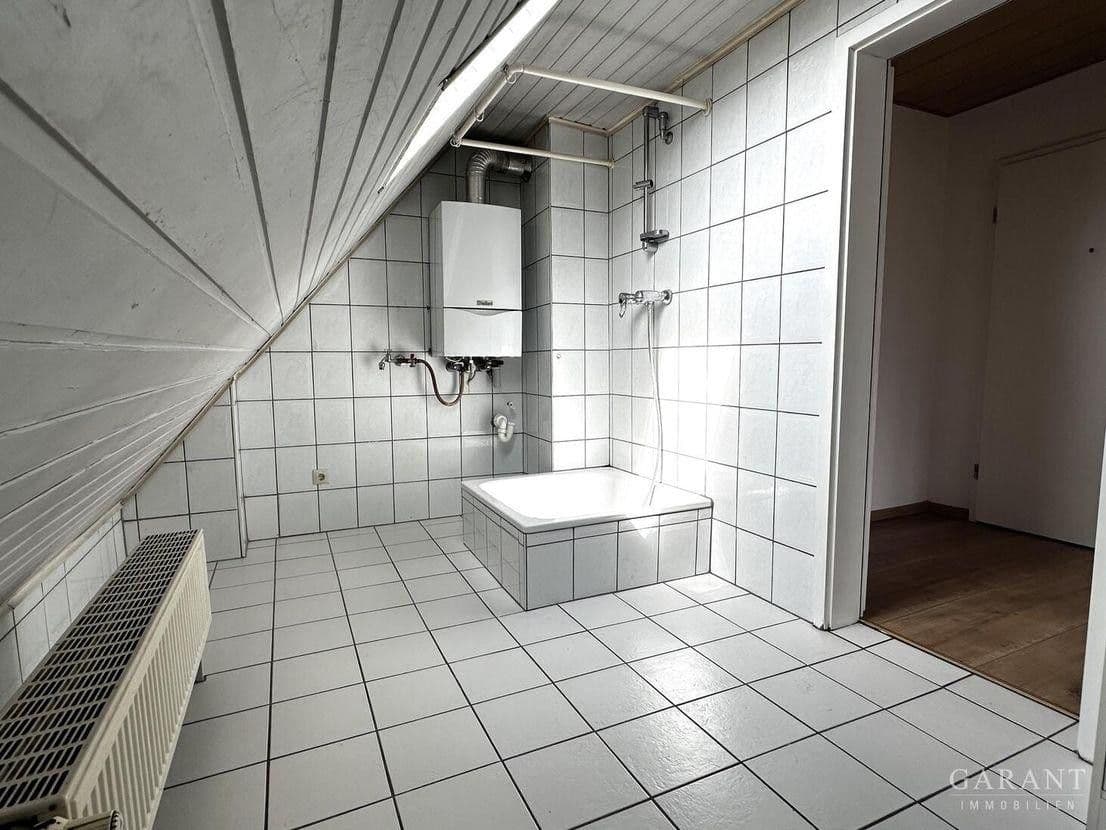 Pronájem bytu 2+1 65 m², Kirchenstraße, Beindersheim, Porýní-Falc Pronájem bytu 2+1 65 m², Kirchenstraße, Beindersheim, Porýní-Falc