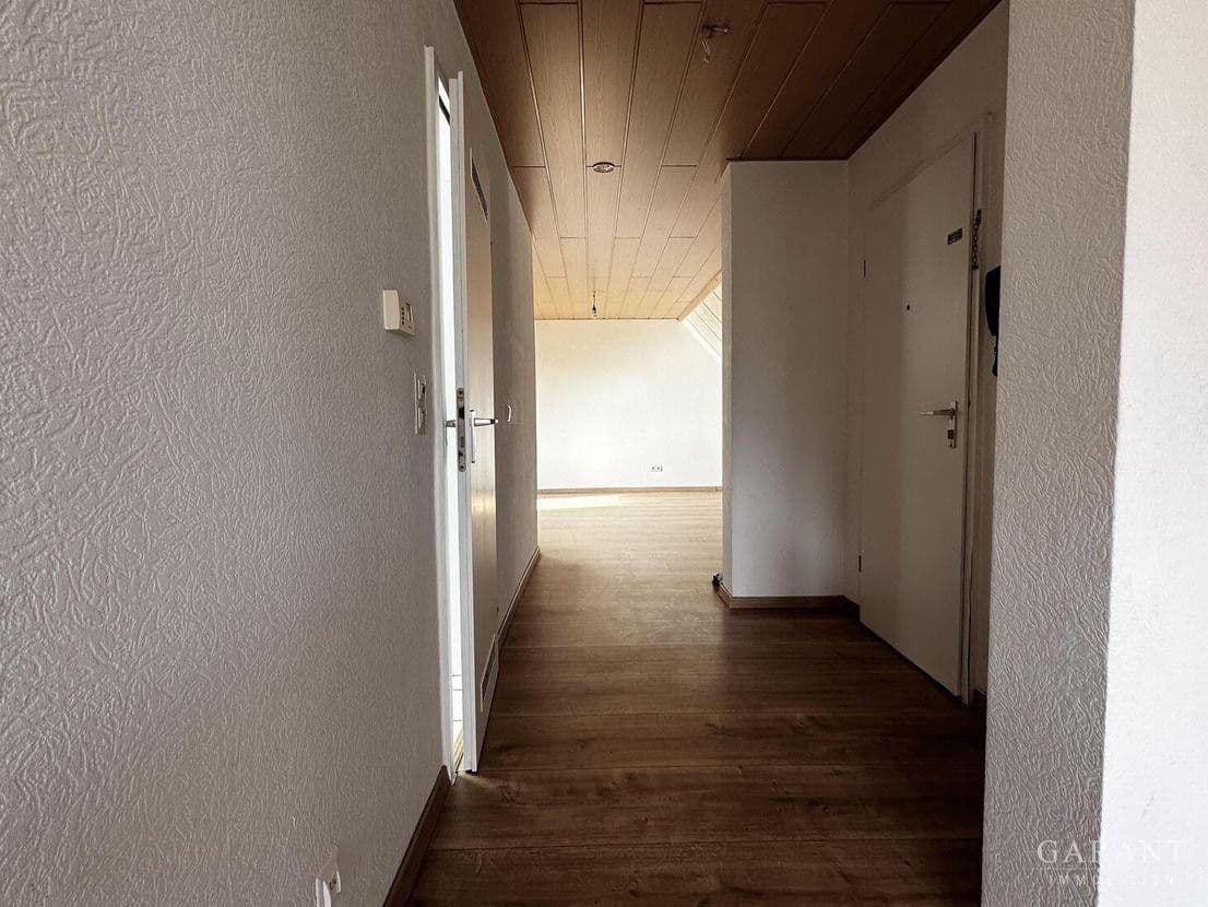 Pronájem bytu 2+1 65 m², Kirchenstraße, Beindersheim, Porýní-Falc Pronájem bytu 2+1 65 m², Kirchenstraße, Beindersheim, Porýní-Falc