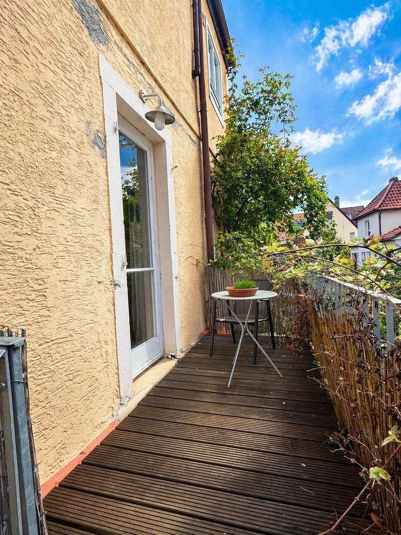 Prodej domu 290 m², pozemek 413 m², Stuttgart, Bádensko-Württembersko Prodej domu 290 m², pozemek 413 m², Stuttgart, Bádensko-Württembersko