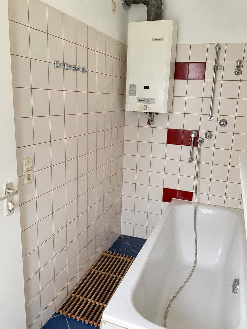 Prodej domu 290 m², pozemek 413 m², Stuttgart, Bádensko-Württembersko Prodej domu 290 m², pozemek 413 m², Stuttgart, Bádensko-Württembersko
