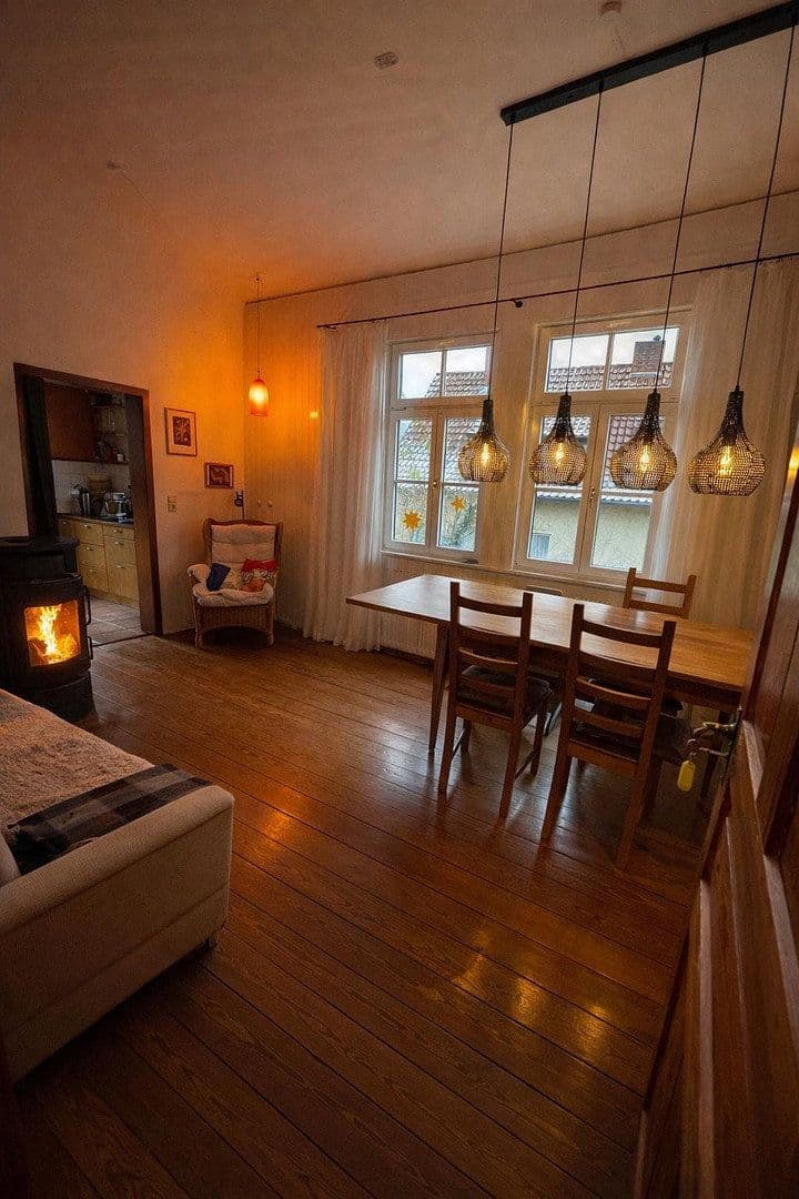 Prodej domu 290 m², pozemek 413 m², Stuttgart, Bádensko-Württembersko Prodej domu 290 m², pozemek 413 m², Stuttgart, Bádensko-Württembersko