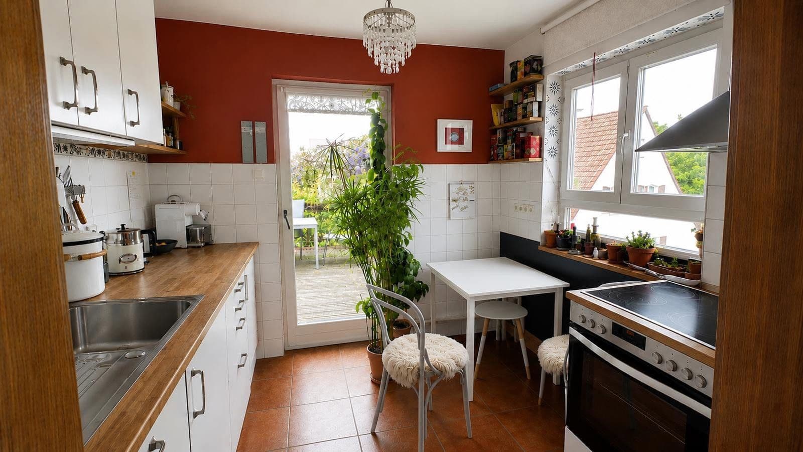 Prodej domu 290 m², pozemek 413 m², Stuttgart, Bádensko-Württembersko Prodej domu 290 m², pozemek 413 m², Stuttgart, Bádensko-Württembersko