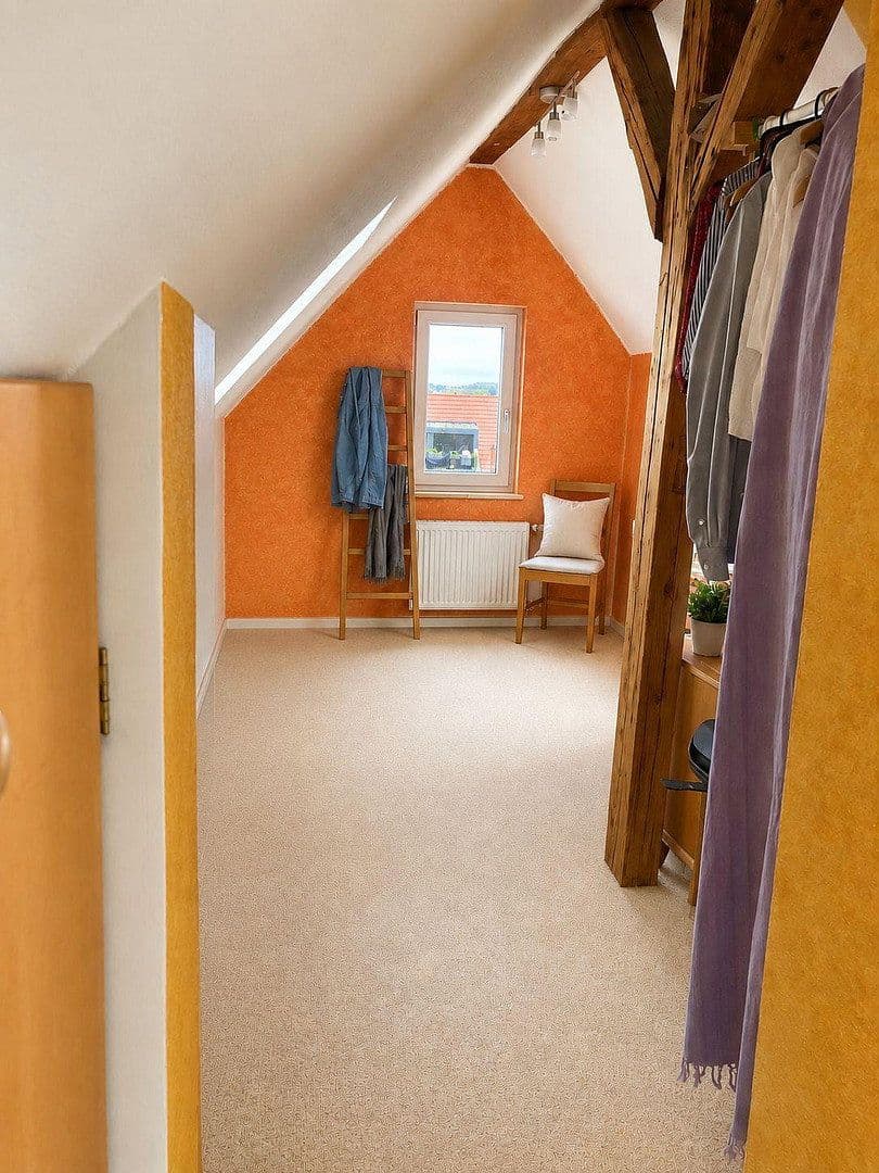 Prodej domu 290 m², pozemek 413 m², Stuttgart, Bádensko-Württembersko Prodej domu 290 m², pozemek 413 m², Stuttgart, Bádensko-Württembersko